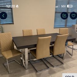 Dinning Room Table 6 Chairs Seven Pieces Brand New