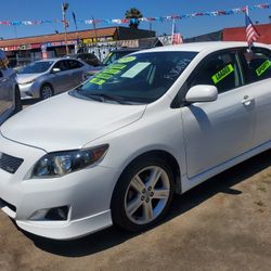 🌵🌵🌵 2010 Toyota Corolla 🌵🌵🌵 Air Tires
