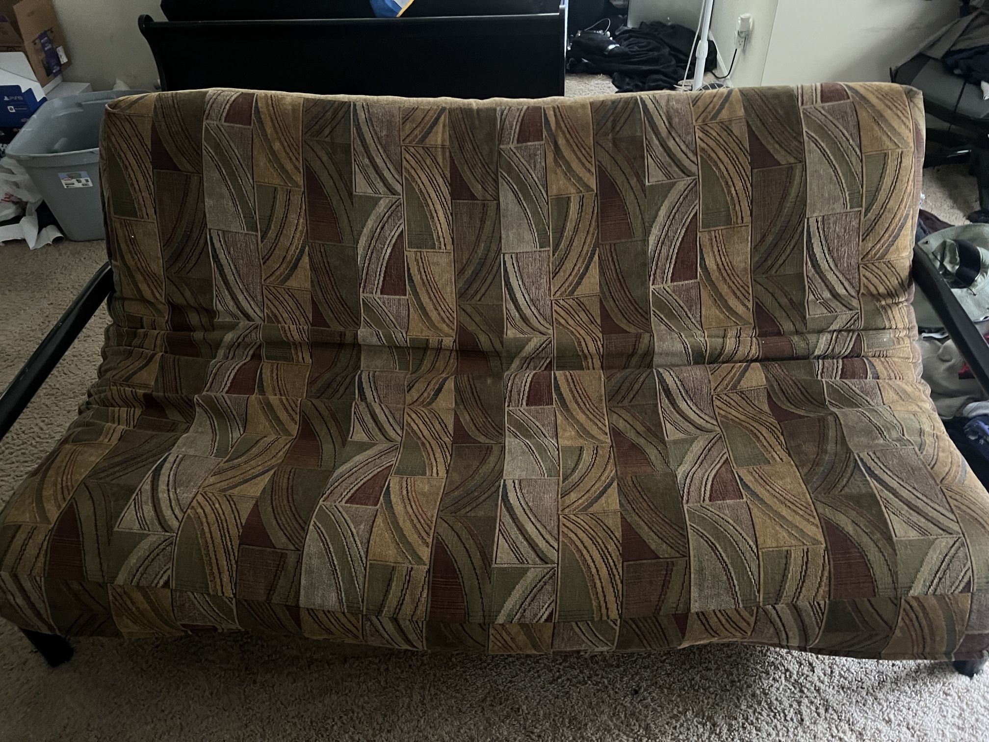 Futon Couch / Sleeper Sofa