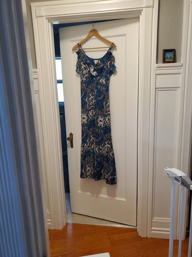 Beautiful Long Dress XS