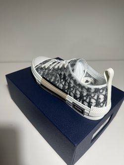 Men’s shoes 11 1/2