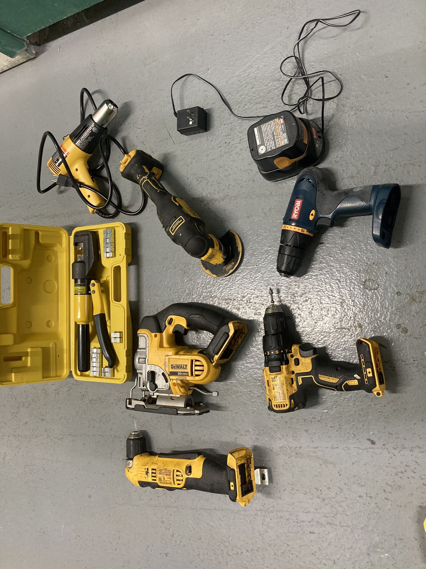 🚨 MASSIVE TOOL LOT! EVERYTHING YOU NEED – DEWALT POWER TOOLS, NAILS, SCREWS, WRENCHES, & MORE! 🔧