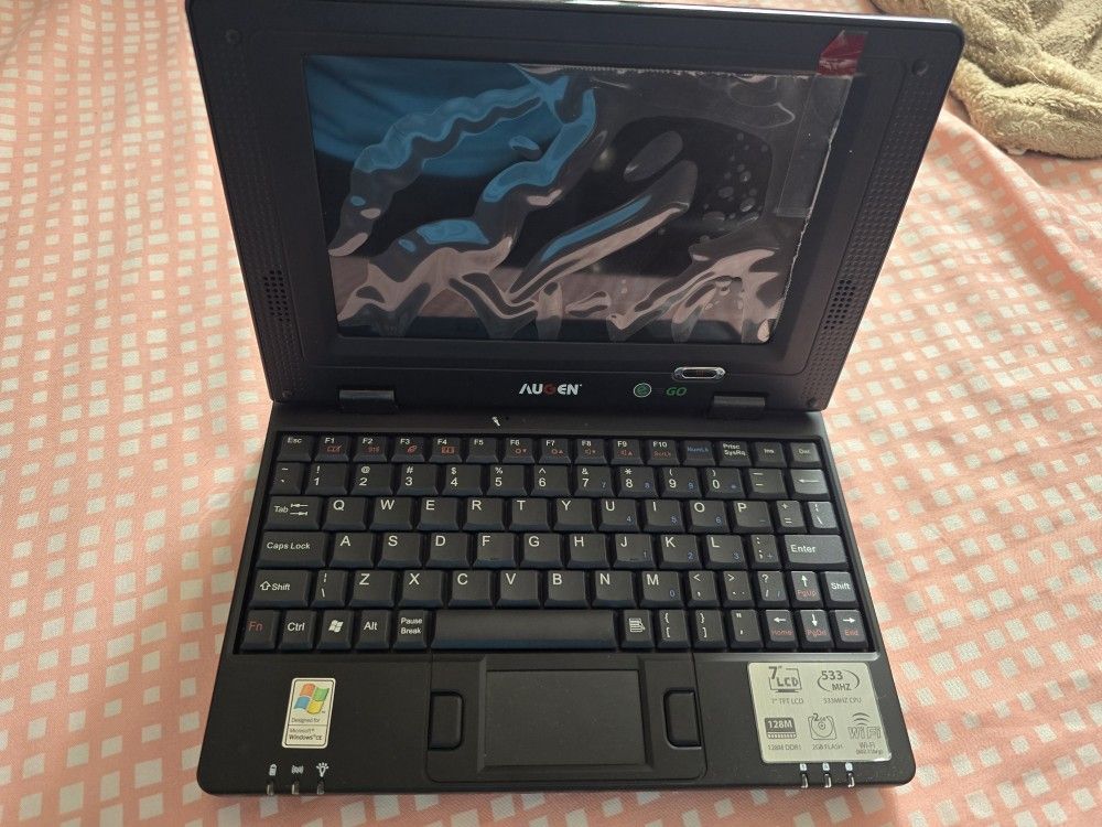 7" Mini Netbook Laptop