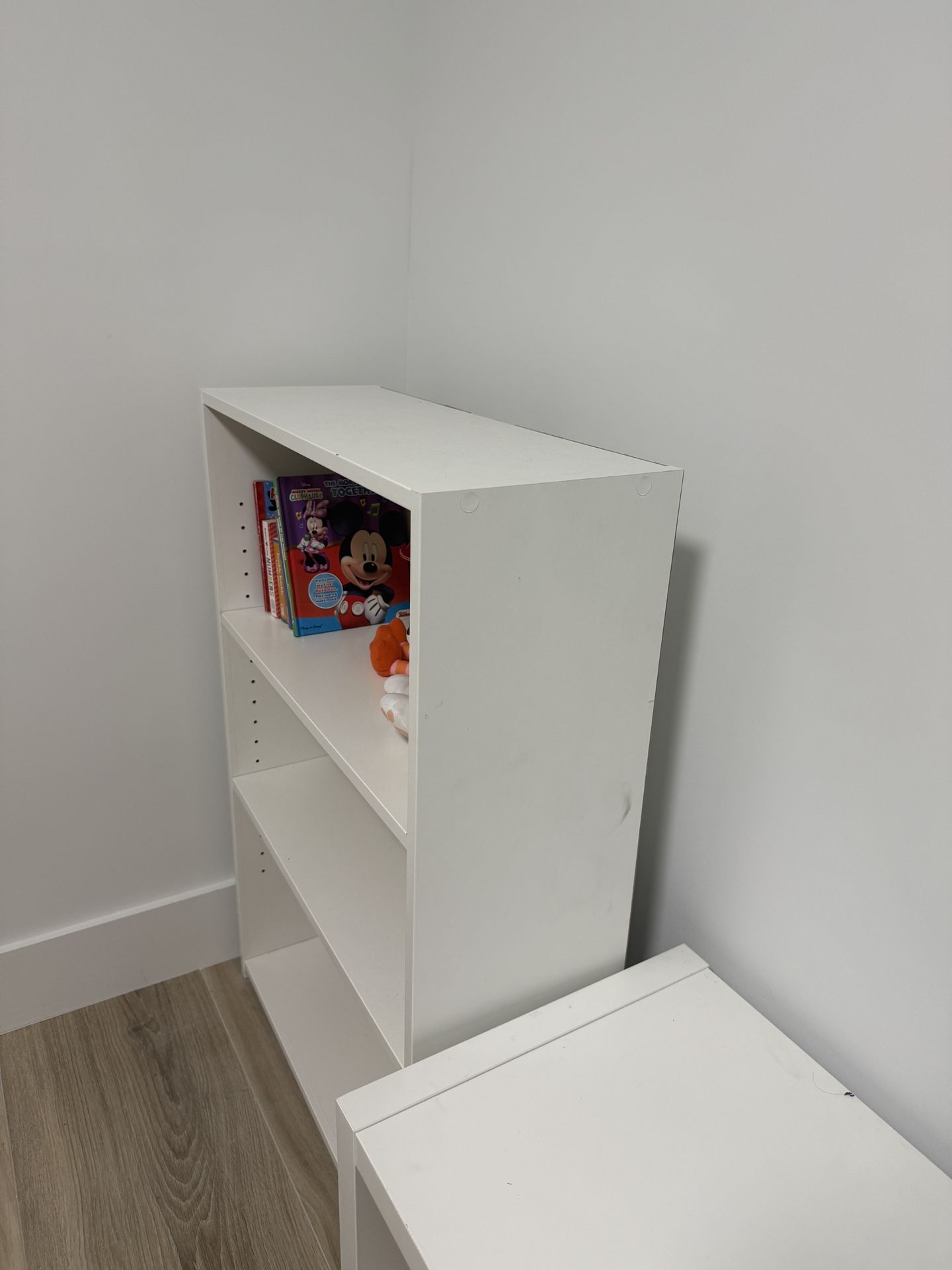 Book Shelf