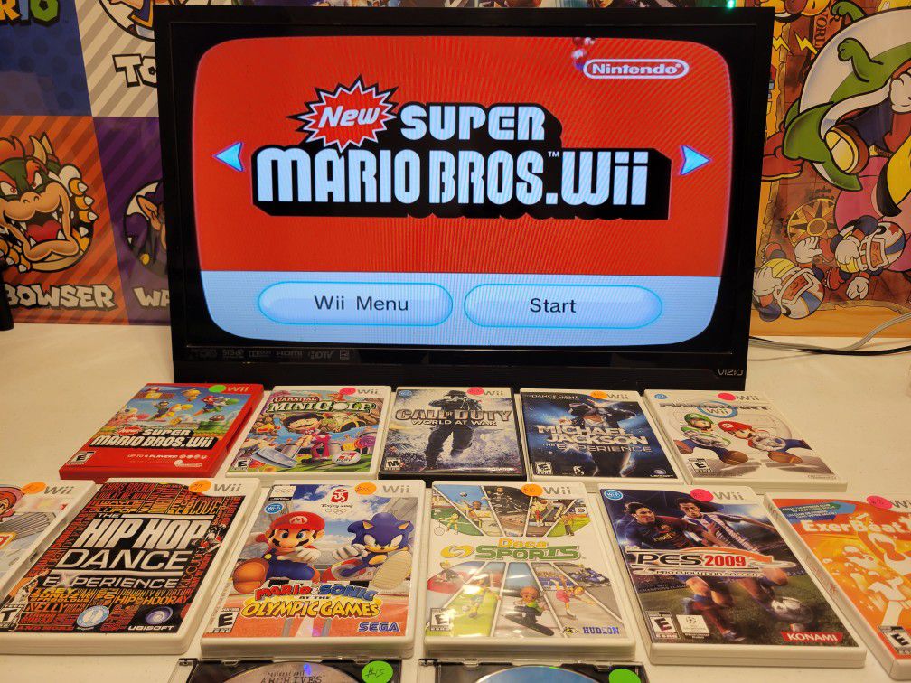 Assorted Nintendo Wii Video Games Super Mario Bros Kart Sports Resort Cooking Mama COD + More