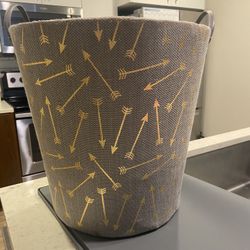 Cute Structured Laundry Basket With Handles