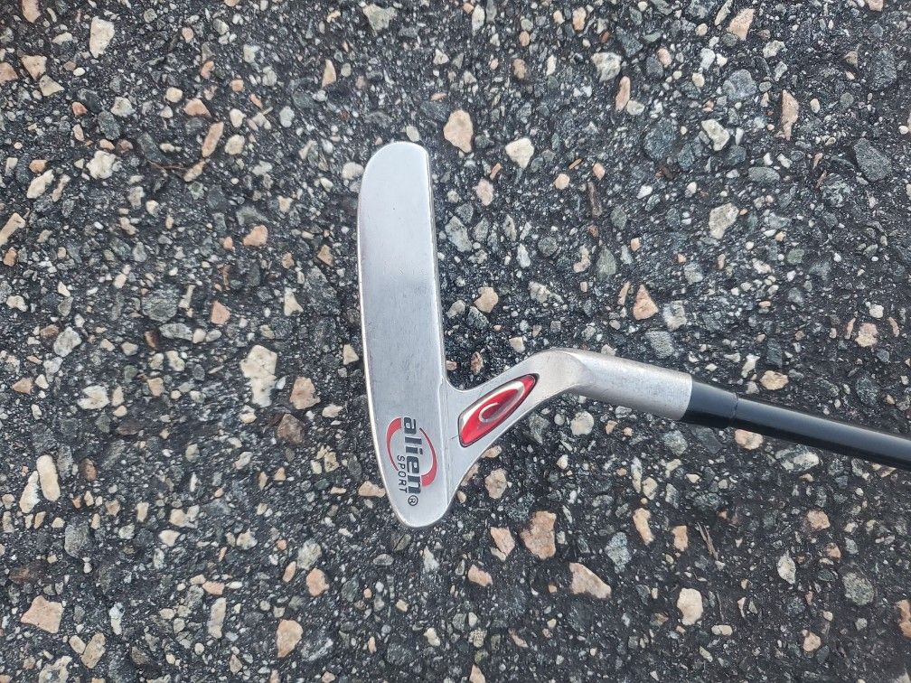 Alien Sport Putter