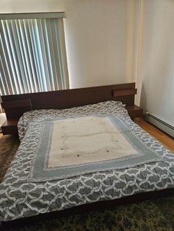 Complete bed set