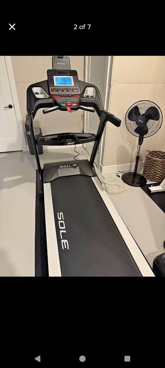 SOLE F80 TREADMILL ( LIKE NEW & DELIVERY AVAILABLE TODAY)