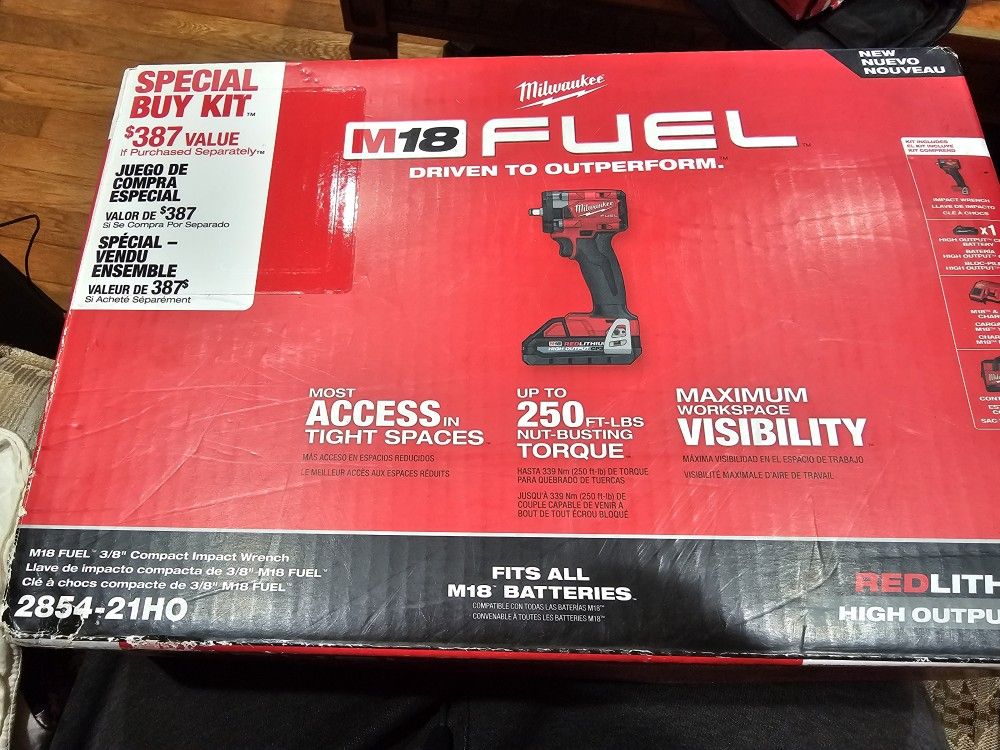 Includes  wrench, 1- M18  3.0 high output  battery, charger and bag , kit. New