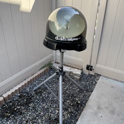 KING  Disk Tailgater for Direct TV
