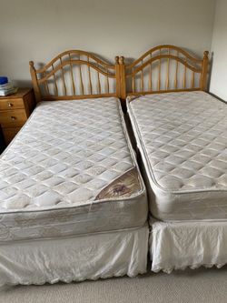 2 twin beds