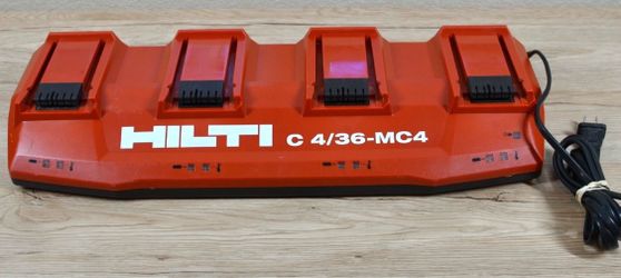 Hilti C4/36-MC4 Multi 4-Bay Charger LED Charger