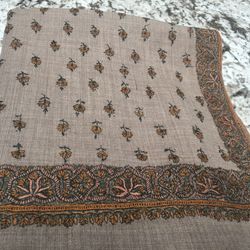 Wool Shawl Very Good Condition
