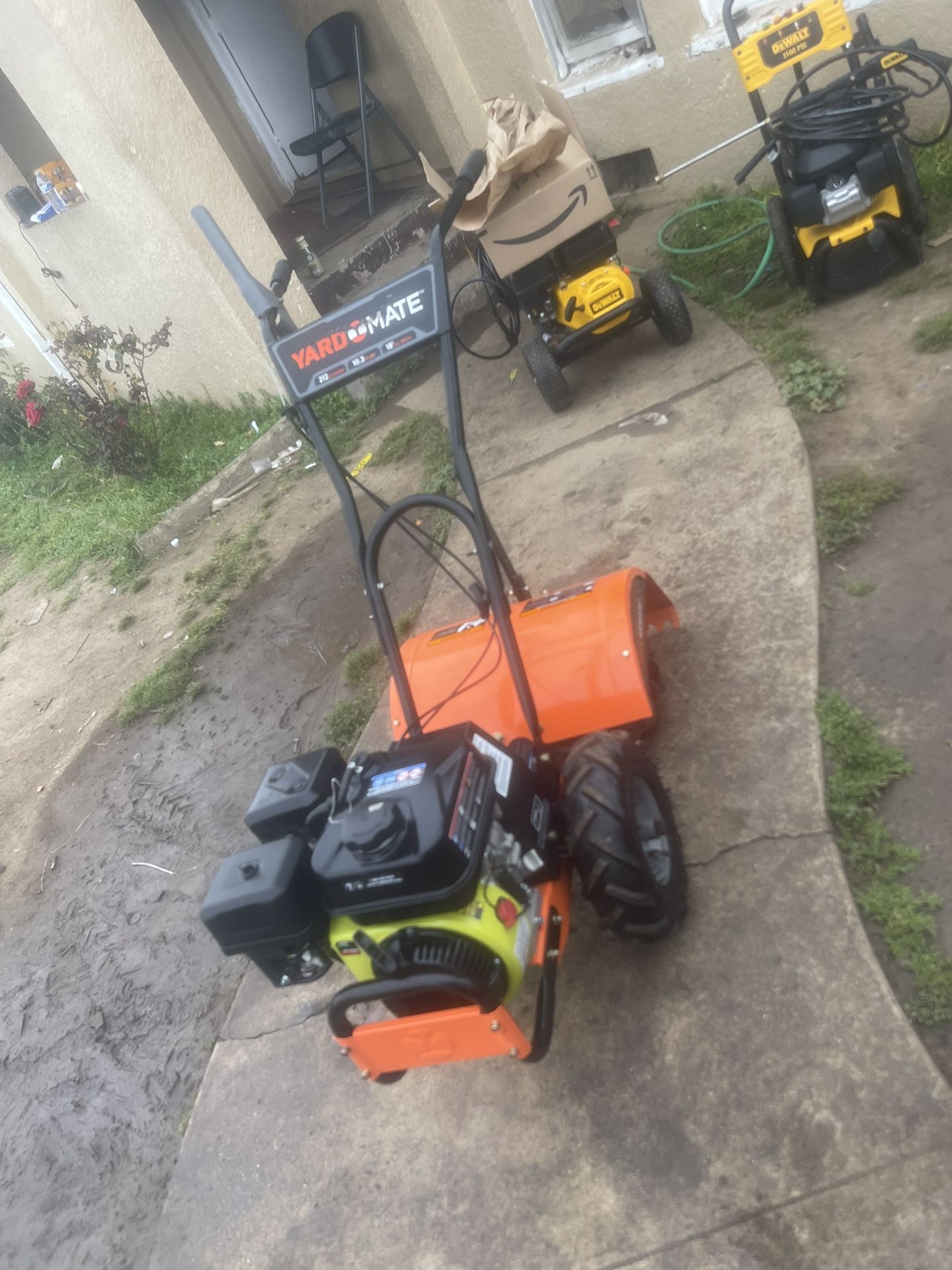 YARD FORCE 20 in. 208 cc Gas Rear-Tine Tiller