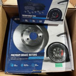 2008-2013 Chevy Silverado Sierra Tahoe Front Brake Pads And Rotors 