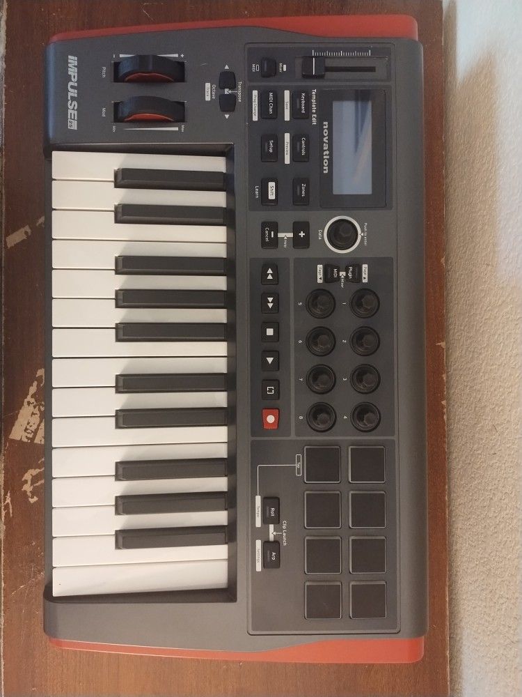 Novation Impulse 25 MIDI USB Keyboard