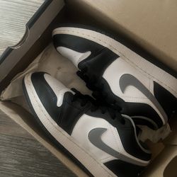 Kids Air Jordan’s 1