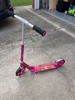 Razor scooter