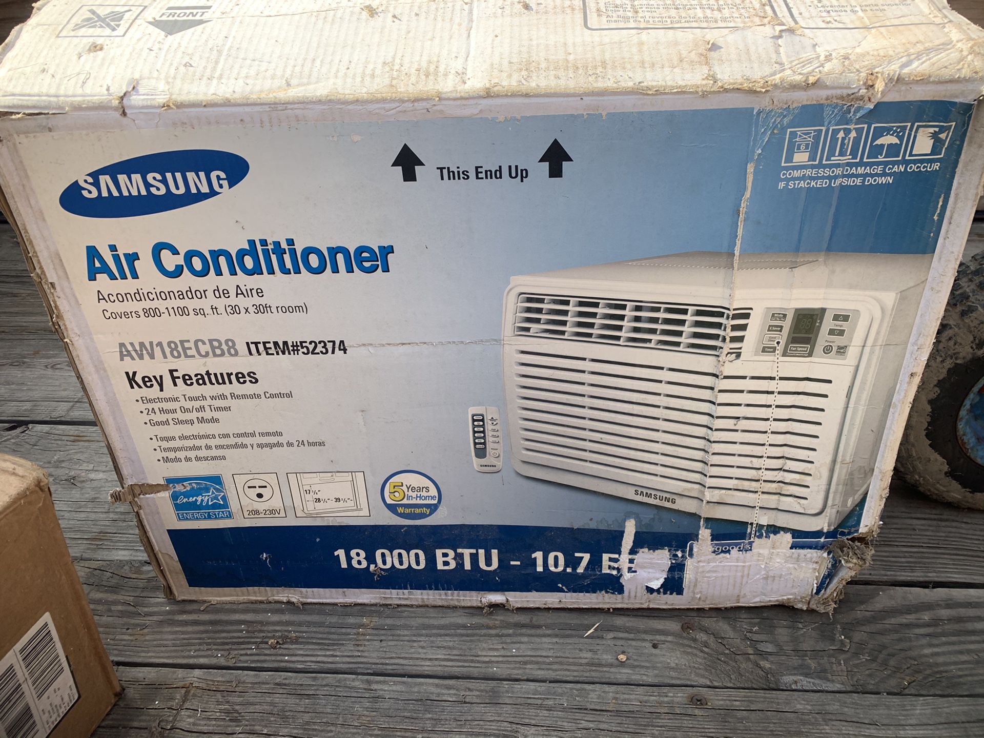 18,000 BTU Samsung window unit air conditioner. This is a 220 volt unit.