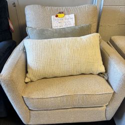 Chair With Console Lazy Boy