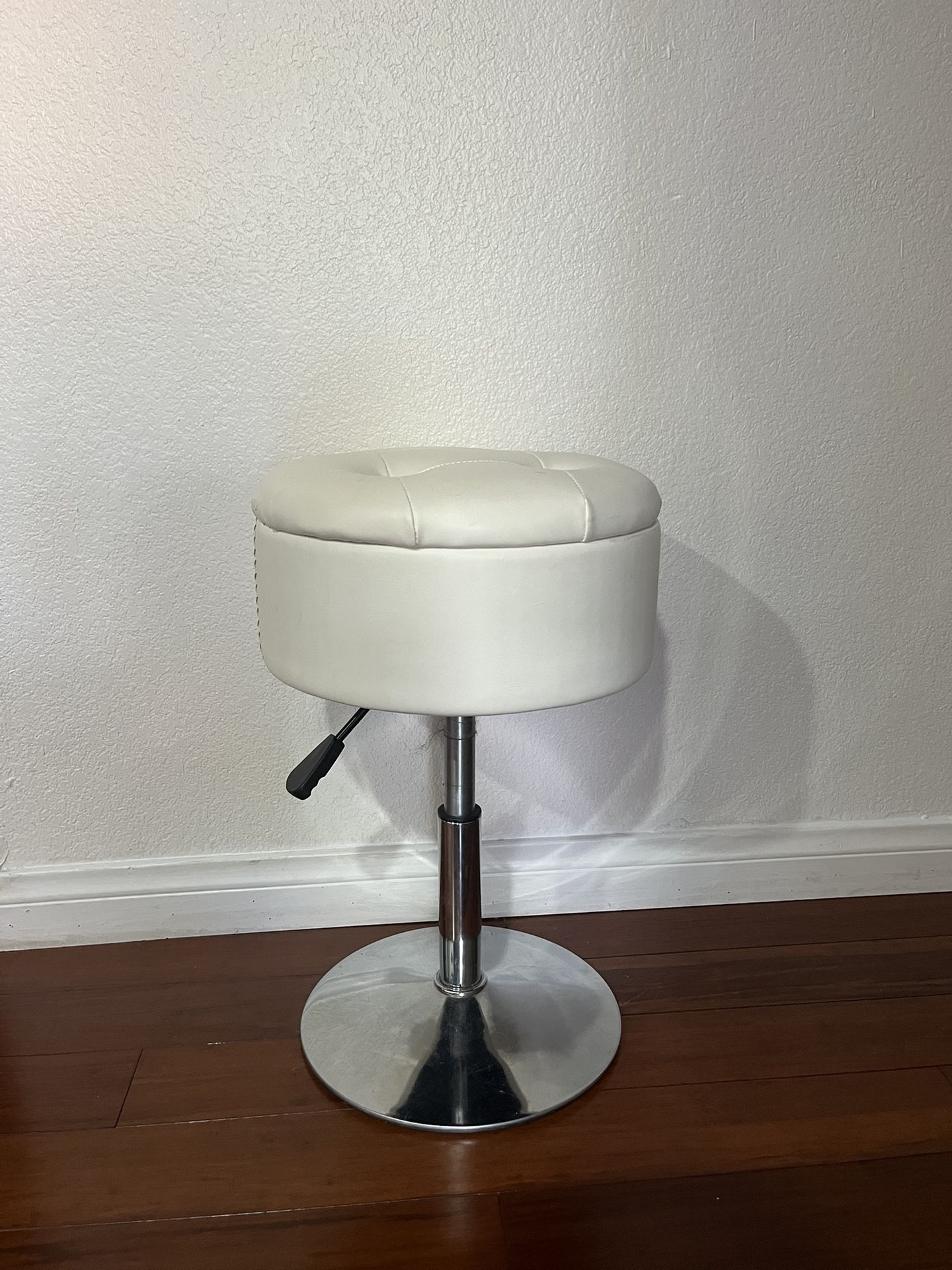 Stool