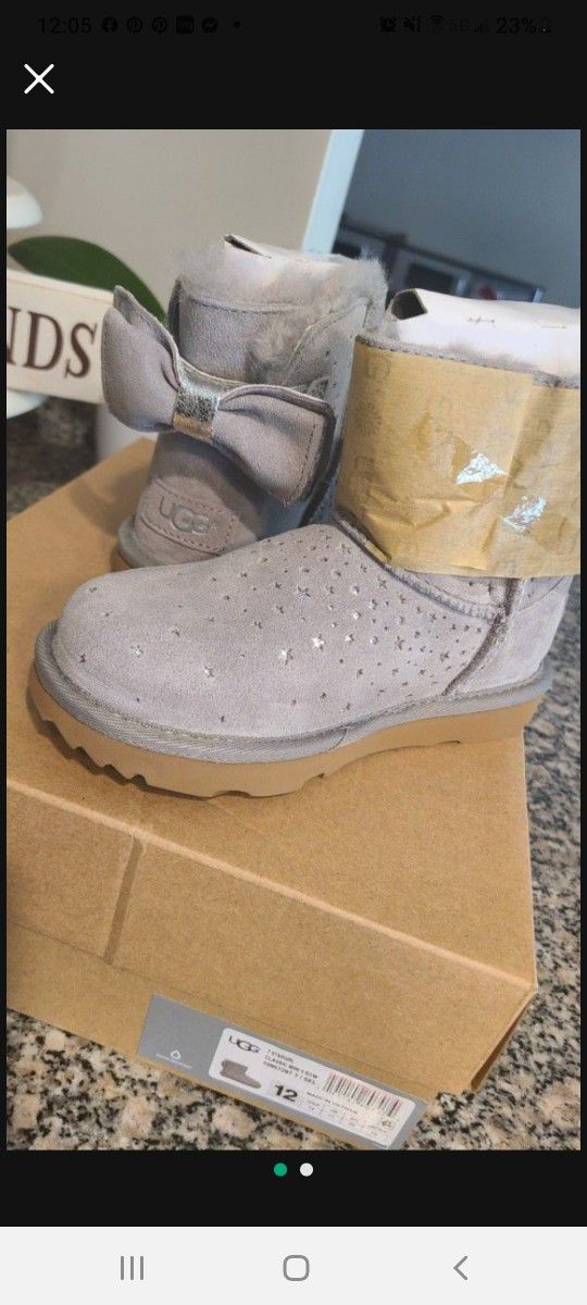 New Toddler Size 12 Ugg Boots Mini Bow