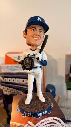 Dodgers Bobble Heads looking to trade!!!