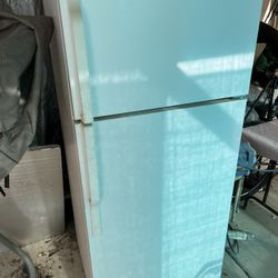 Refrigerator (working)