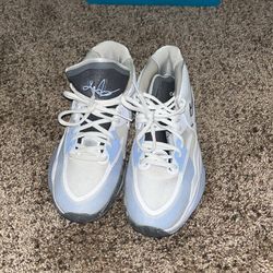 Kyrie Basketball Shoes 