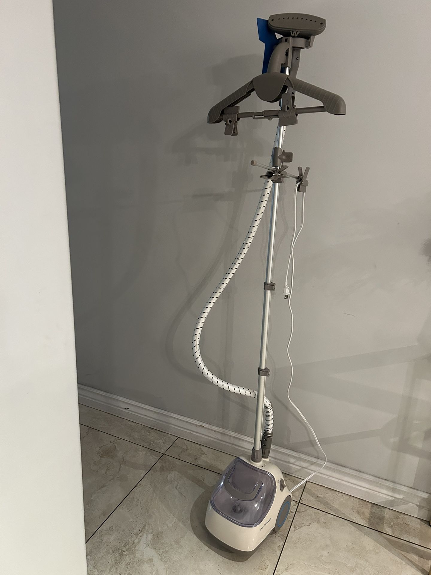 PURSTEAM HEAVY DUTY GARMENT CLOTHES UPHOLSTERY STEAMER PS-910