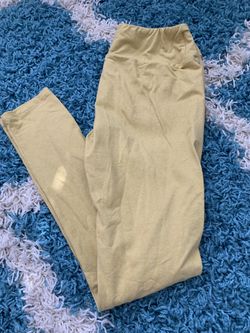 Lularoe OS yellow leggings