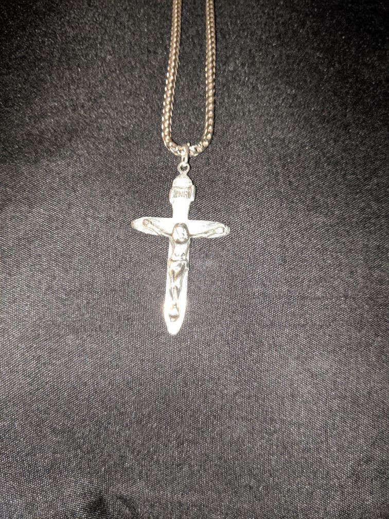 **REAL ITALIAN SILVER CRUCIFIX NECKLACE**
