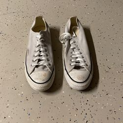 Converse Size 9