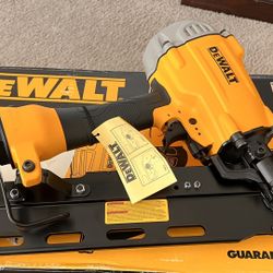 Dewalt 21 Degrees Pneumatic Framing Nailer