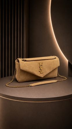 Woman’s purse