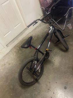 Hyper Spinner Pro Model BMX Bike