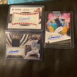 Andres Munoz Autographed Baseball Cards Lot