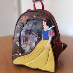 Disney Loungefly Mini Backpack - Princess Lenticular Snow White