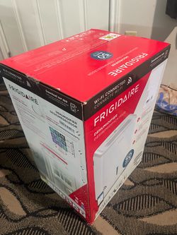Dehumidifier 50 pt new