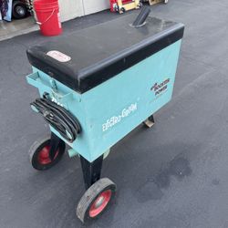 ELECTRIC CLEANER Electro-Groom Vacuum (no hose) Good in Working Condition 