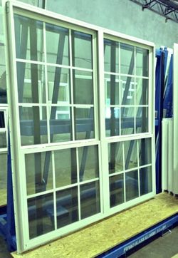 Large White Double Window Unit with Grids