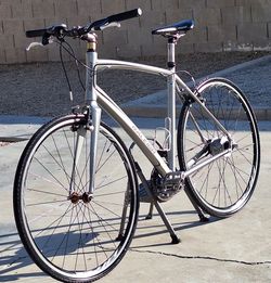 Raleigh candent 8 road bike large on the frame