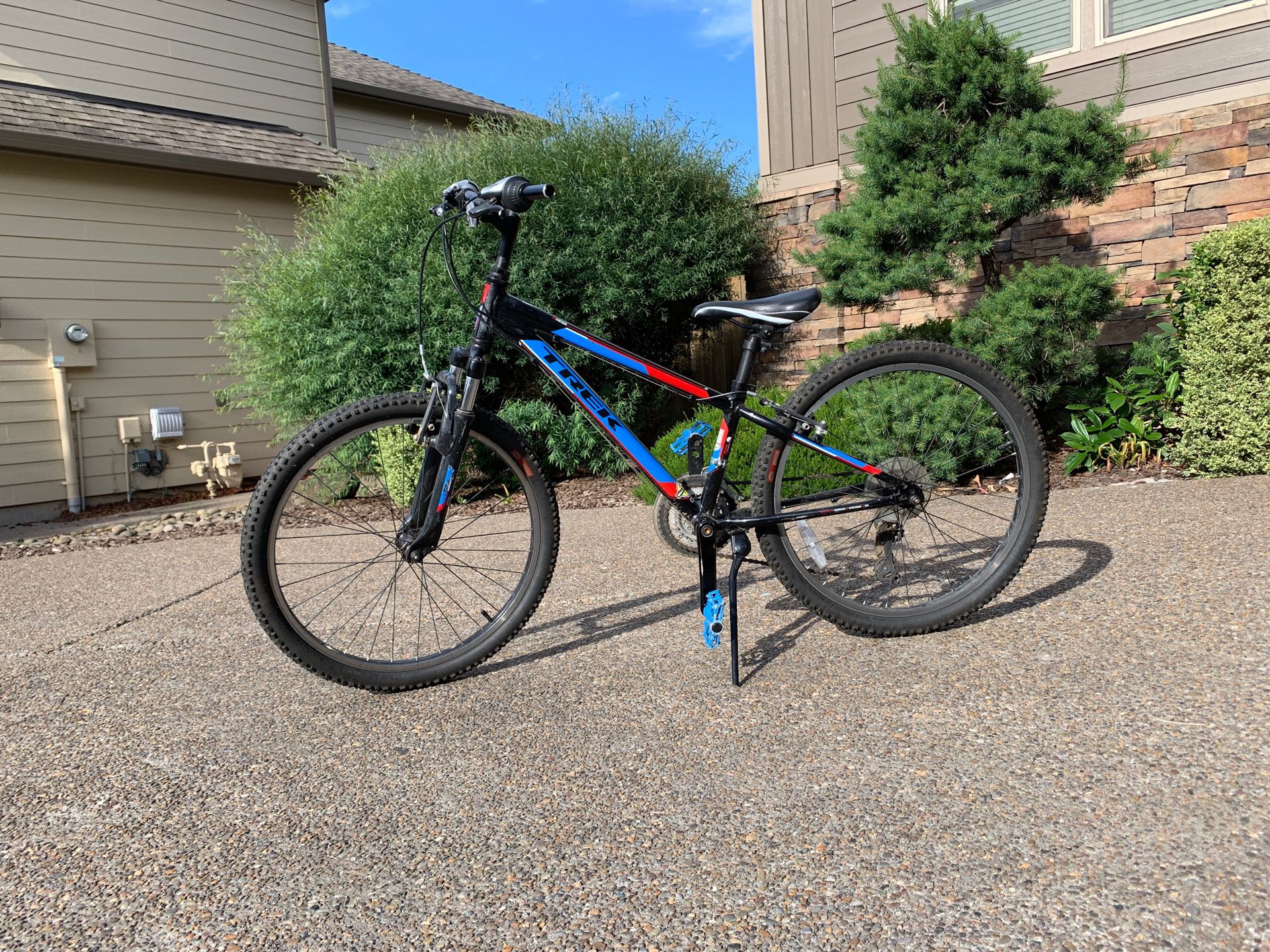 Trek/ mountain bike