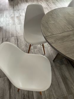Kitchen table
