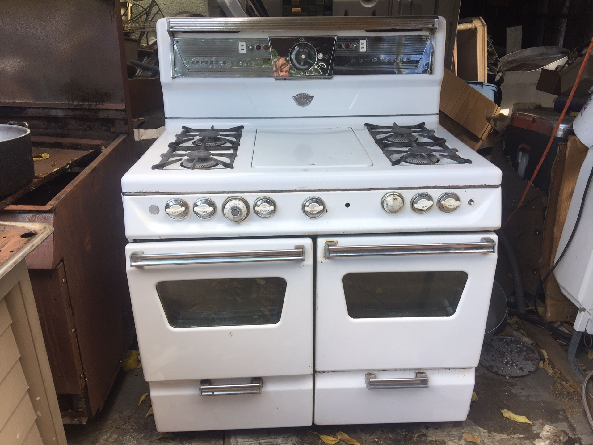 Gaffer & sattler vintage gas stove for Sale in Los Angeles, CA OfferUp