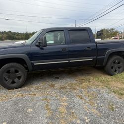 2005 Chevy Silverado Parts Truck