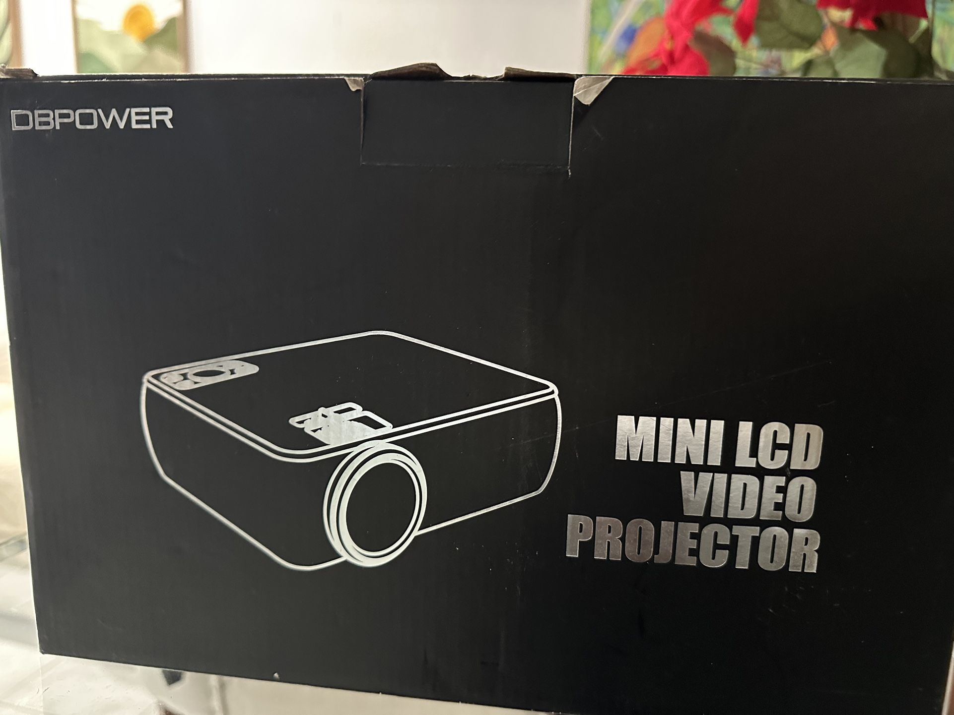 Mini LCD Projector DBPowe