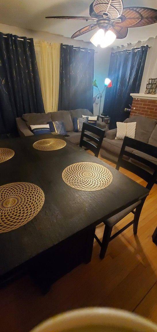Dinning Table