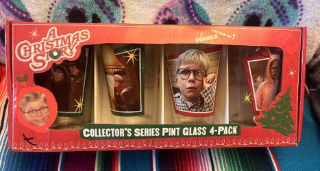 A CHRISTMAS STORY GLASS COLLECTION SET